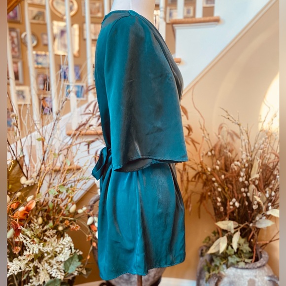 Charlotte Russe Large Green Satin Romper - Picture 2 of 6